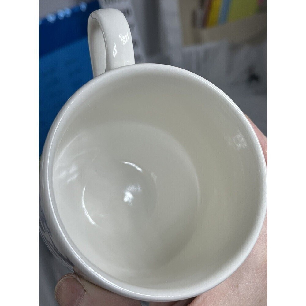 Blue Willow Churchill England Tea Cups Coffee Cups Set Of 2 Vintage Cottage - Picture 9 of 16